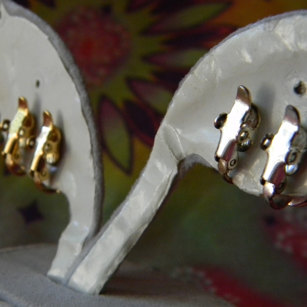 Faux Sliver & Gold Shell Earring Bundle - Picture 6 of 8